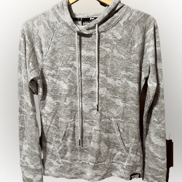 TAPOUT camouflage wrestling hoodie size medium - Picture 1 of 6